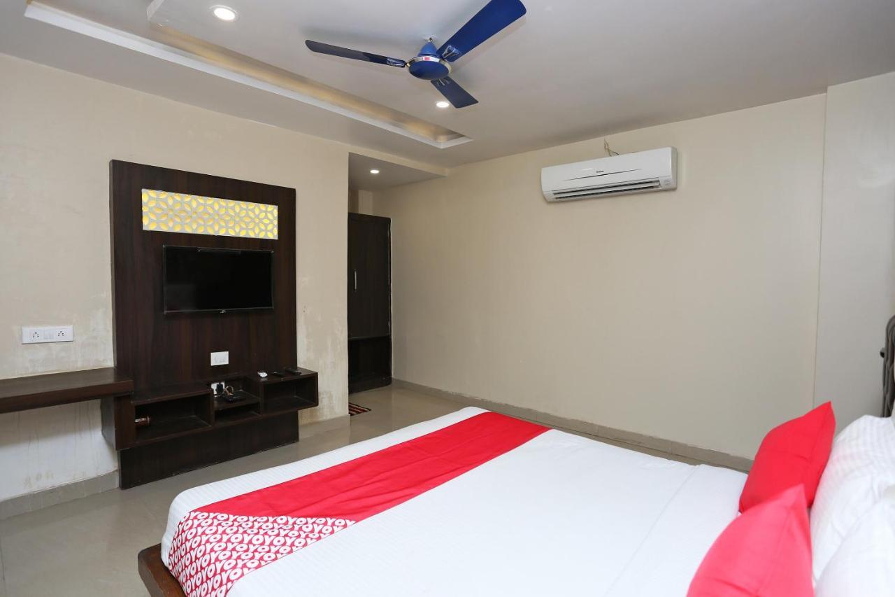 Oyo Flagship 43897 Redstone Hotel Gwalior Exterior foto